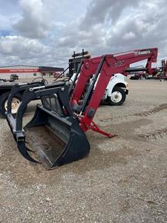 Case IH L765 Loader