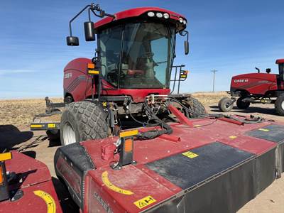 Case IH WD2505 Self-Propelled Mower Conditioner/Windrower