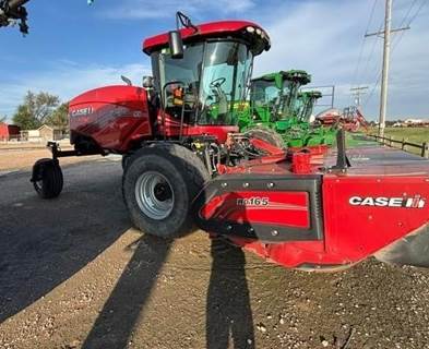 Case IH WD2505 Self-Propelled Mower Conditioner/Windrower