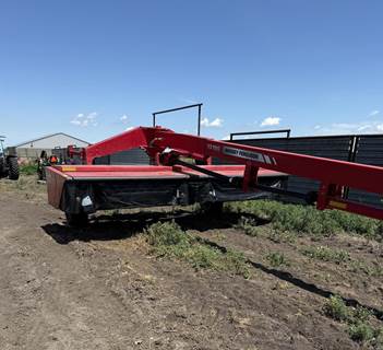 Massey Ferguson 1316S Pull-Type Mower Conditioner/Windrower