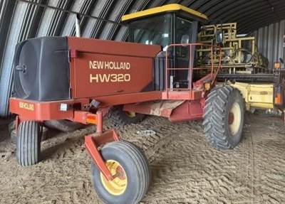 New Holland HW320 Self-Propelled Mower Conditioner/Windrower