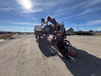 Case IH 1240 Planter / Row Unit
