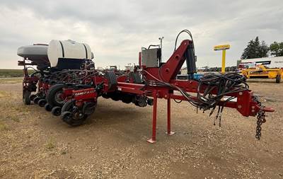 Case IH 1250 Planter / Row Unit