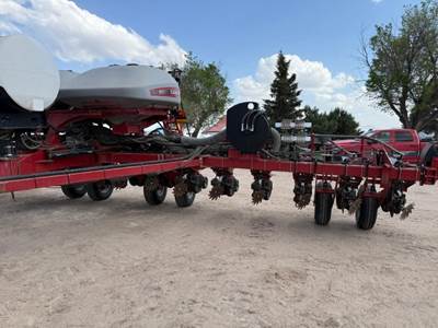 Case IH 1255 Planter / Row Unit