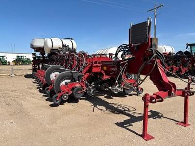 Case IH 2150 Planter / Row Unit