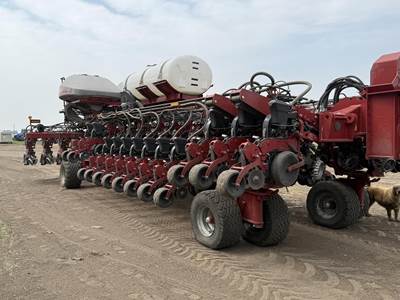 Case IH 2160 Planter / Row Unit