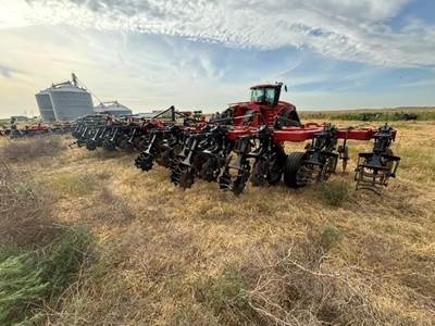 Case IH 955 Planter / Row Unit