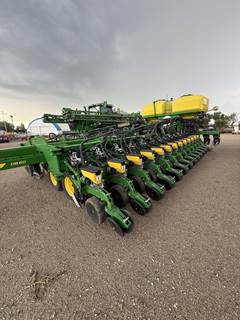 John Deere DB60 Planter / Row Unit