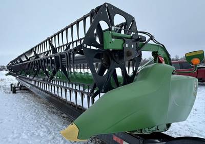 John Deere 640FD Platform