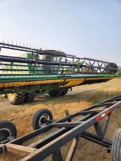 John Deere 640FD Platform