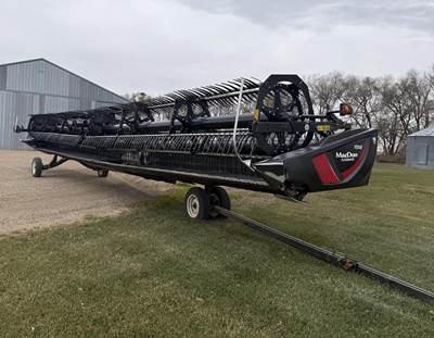 MacDon FD140 Platform