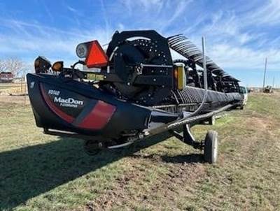 MacDon FD140 Platform