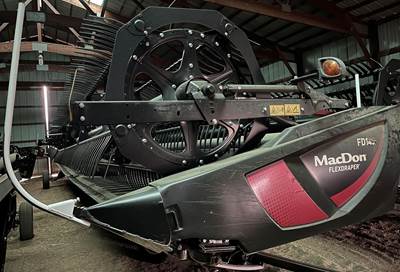 MacDon FD145 Platform