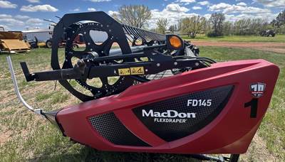 MacDon FD145 Platform