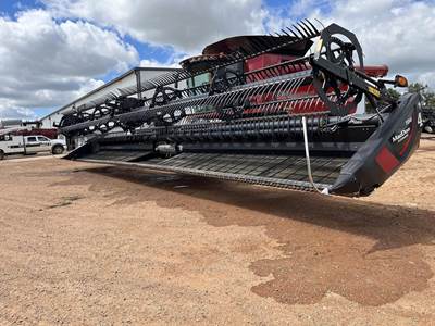 MacDon FD145 Platform