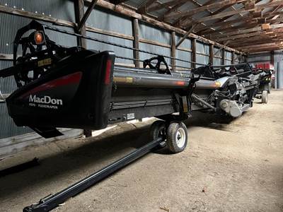 MacDon FD75 Platform