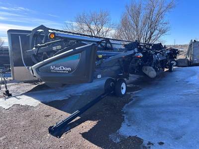 MacDon FD75 Platform