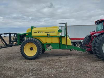 TOP AIR TA1600 Pull-Type Sprayer