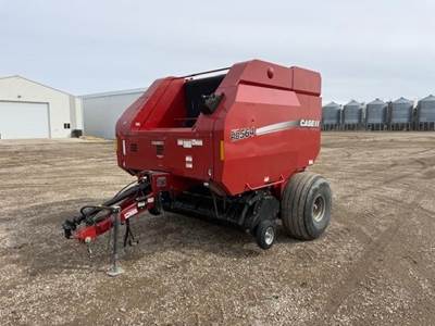 Case IH RB564 Round Hay Baler