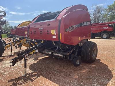Case IH RB565 Round Baler