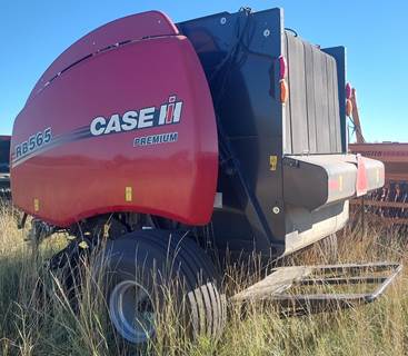 Case IH RB565 Round Hay Baler