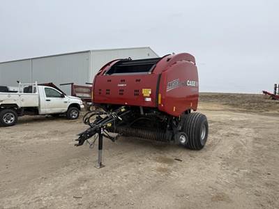 Case IH RB565 Round Hay Baler