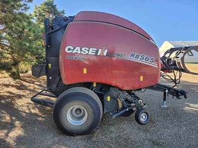 Case IH RB565 Round Hay Baler