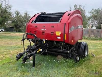 Case IH RB565 Round Hay Baler