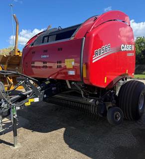 Case IH RB565 Round Hay Baler