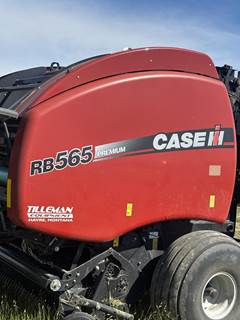 Case IH RB565 Round Hay Baler