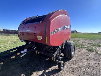 Case IH RB565 Round Hay Baler