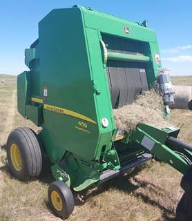 John Deere 459 Round Hay Baler