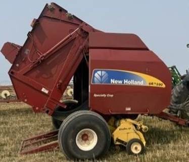 New Holland BR7090 Round Hay Baler