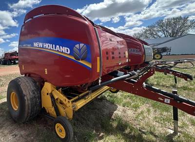 New Holland ROLL-BELT 560 Round Hay Baler