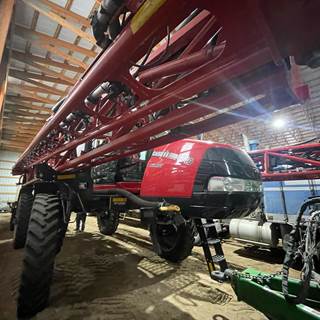 Case IH PATRIOT 4440 Self-Propelled Sprayer