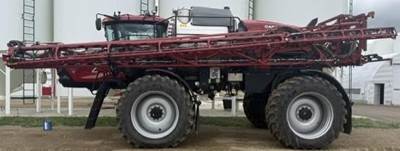 Case IH PATRIOT 4450 Self-Propelled Sprayer