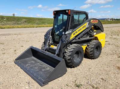 New Holland L225 Skid Steer