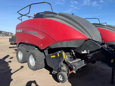 Case IH LB434XLR Large Square Baler