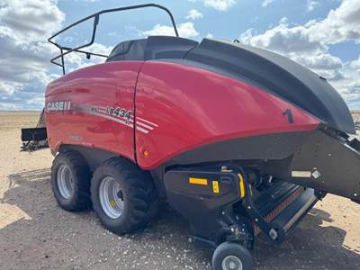 Case IH LB434XLS Square Hay Baler