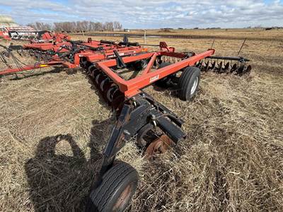 Case IH RMX370 Disk