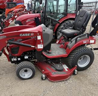 Case IH FARMALL 25SC Tractor