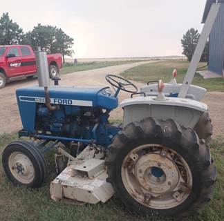 Ford 1600 Tractor