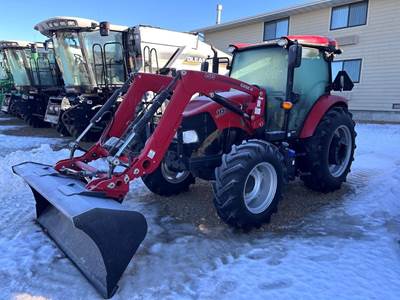 Case IH FARMALL 115A Tractor