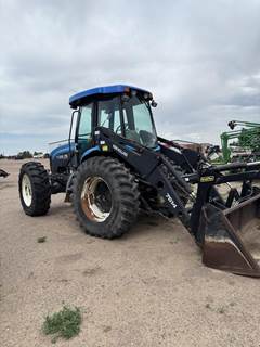 New Holland TV140 Tractor