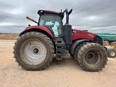 Case IH MAGNUM 295 Tractor