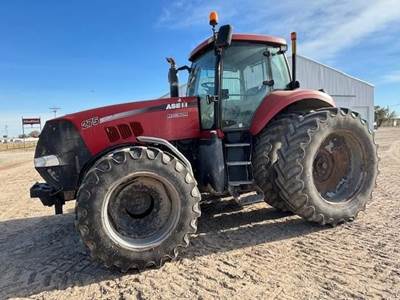 Case IH Magnum 275 Tractor