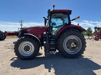Case IH PUMA 220 Tractor