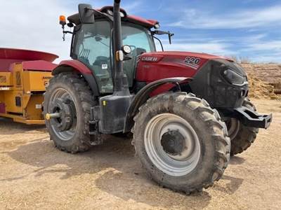 Case IH PUMA 220 Tractor