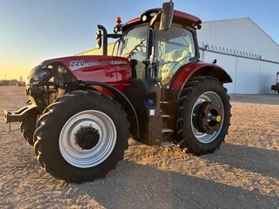 Case IH PUMA 220 AFS CONNECT Tractor