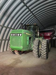John Deere 8560 Tractor